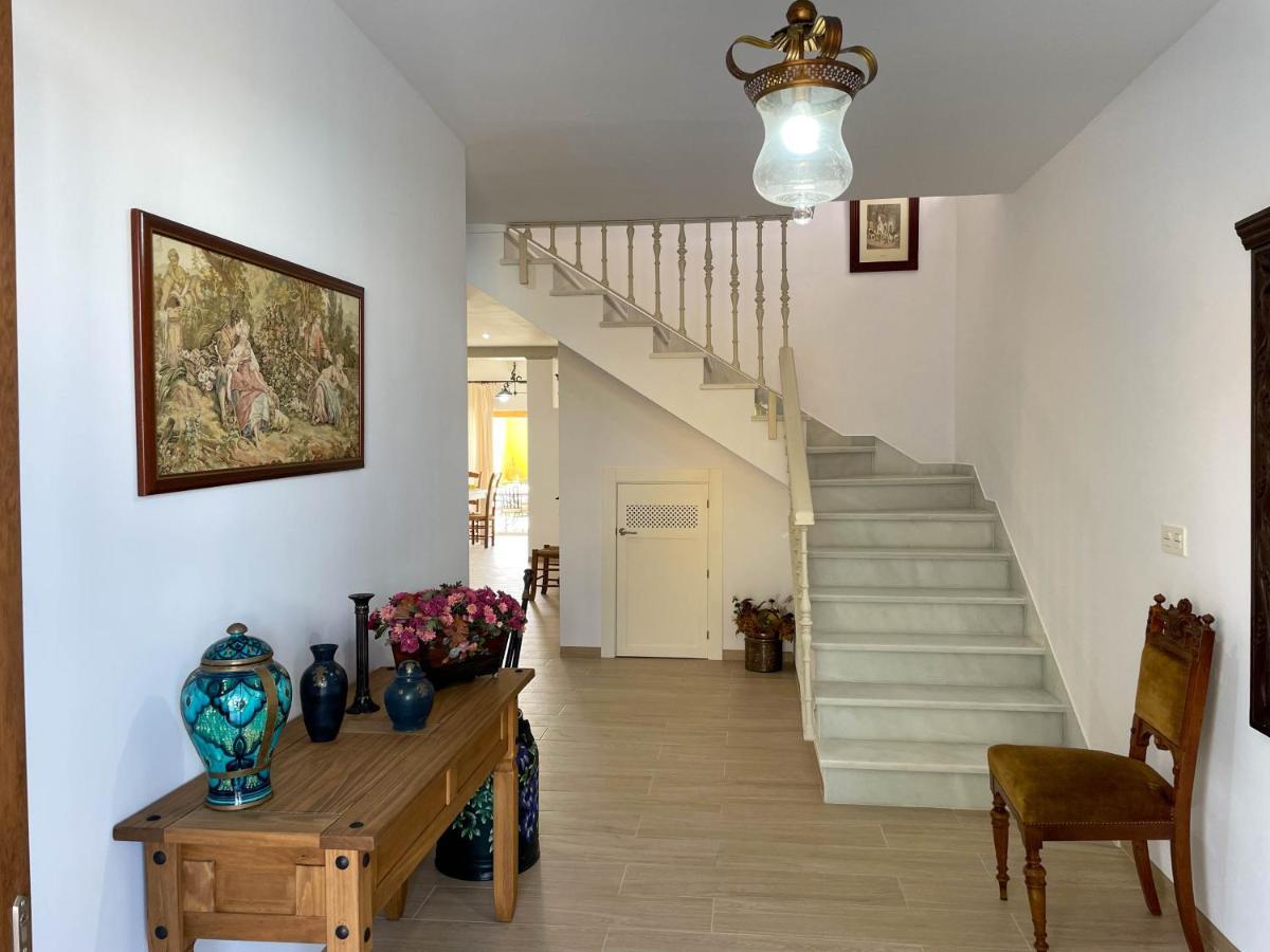 Villa Leza Кониль-де-ла-Фронтера Экстерьер фото